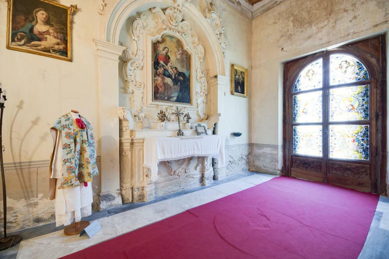 Castello Di Caccuri Suites Zewnętrze zdjęcie