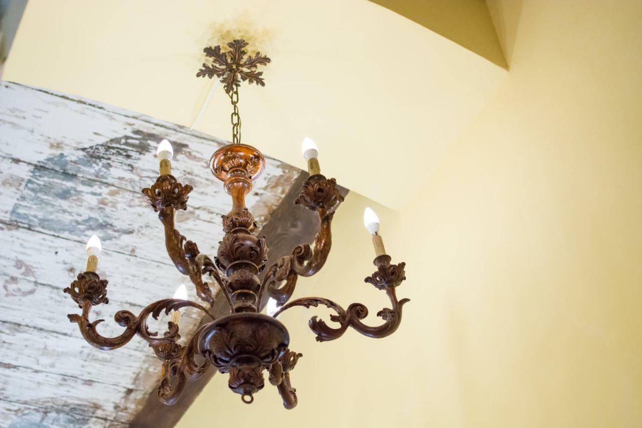 Castello Di Caccuri Suites Zewnętrze zdjęcie